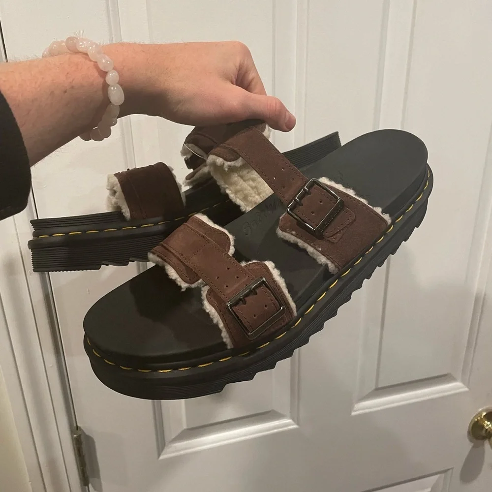 NWT Dr.Martens Myles Suede Sandals Mens Size 14